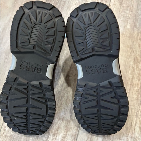 GH Bass Outdoor Boots with Light Blue Accents New With Tags 99.00 - Picture 10 of 14